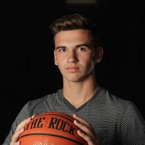 Meet your Posher, Chandler